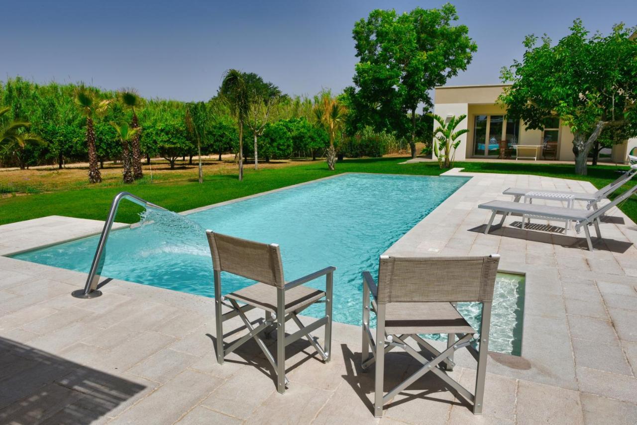 Villa Sirgole Rosa With Pool, Galatina Cutrofiano Ngoại thất bức ảnh