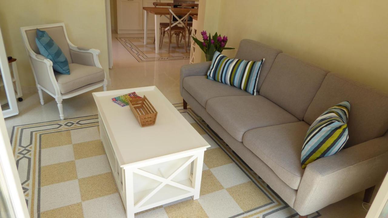 Villa Sirgole Rosa With Pool, Galatina Cutrofiano Ngoại thất bức ảnh